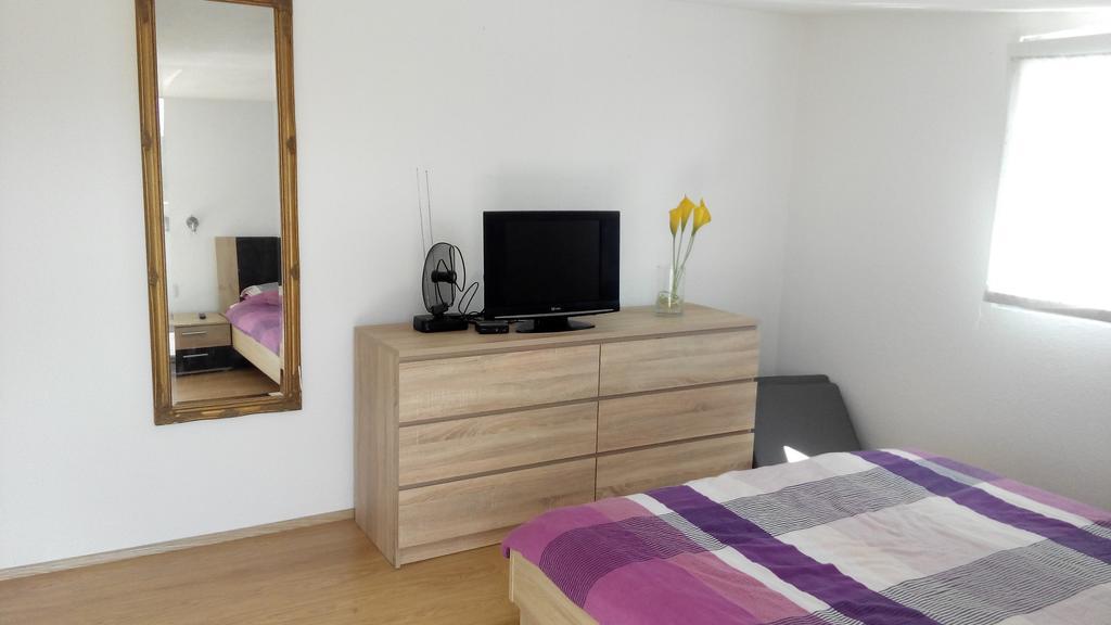 Holiday Home Marsan Pula Exterior photo